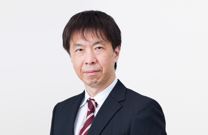 上席執行役員（グローバル事業部管掌）兼 President & CEO, Kenedix Asia Pte. Ltd.　内田高弘