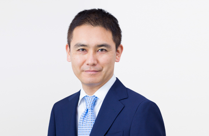 Hikaru Teramoto, Senior Executive Officer CFO, Head of Finance & Accounting Department (Responsible for General Administration & Human Resources Department)